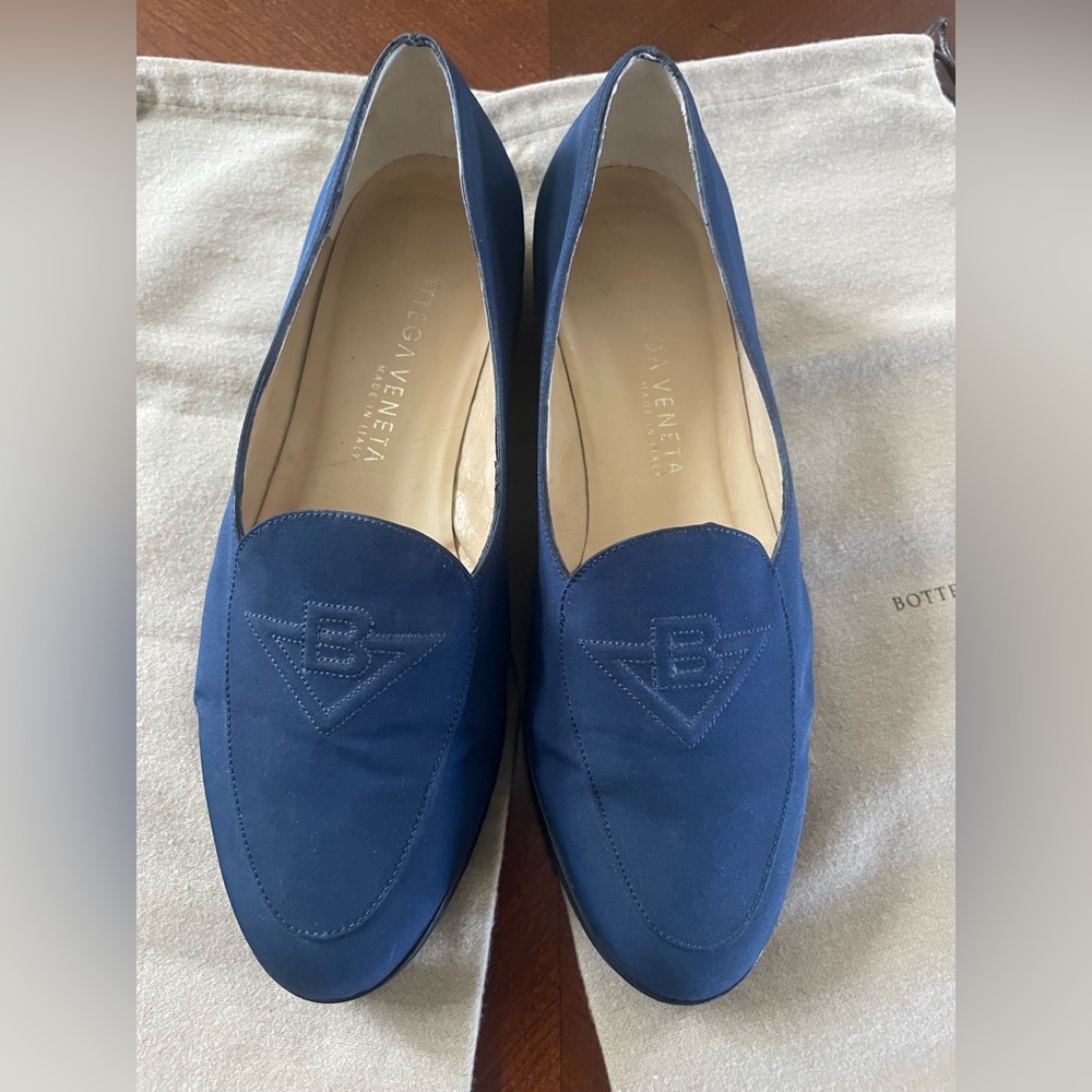 Bottega Veneta Navy Suede Loafers, Made in Italy, Size 6.5
